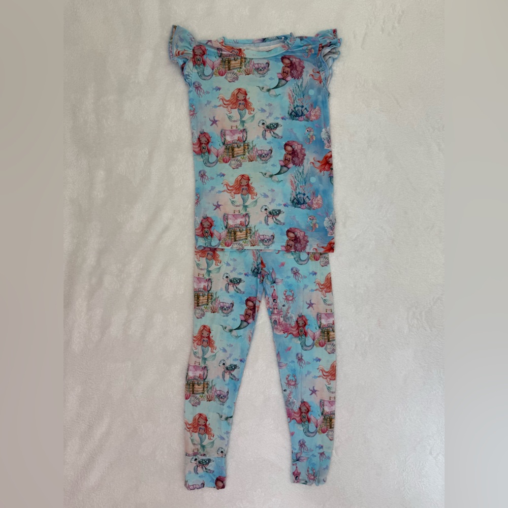 Bums and Roses 5/6 Mermaid Pajama Set